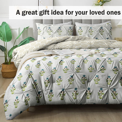 The White Moss Hannah Reversible Print Pinch Pleat AC Comforter With Pillow Cover
